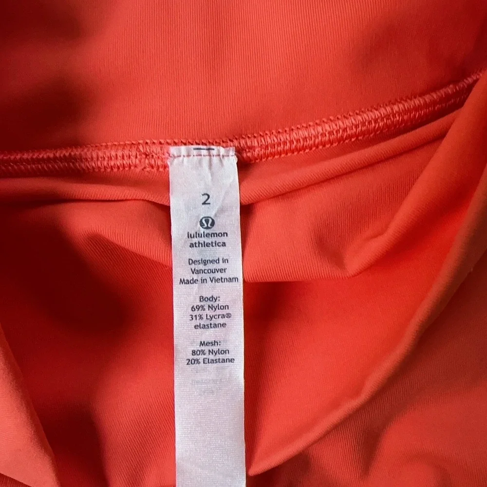 Lululemon Sunshine Salutation Cropped Leggings Size 2 EUC